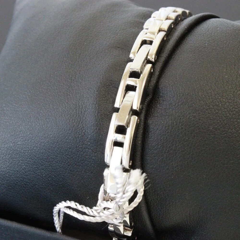 Caravelle Ladies Silver Tone With Gold Accents ½ Bangle Bracelet MOP Dial 16mm - Picture 11 of 15